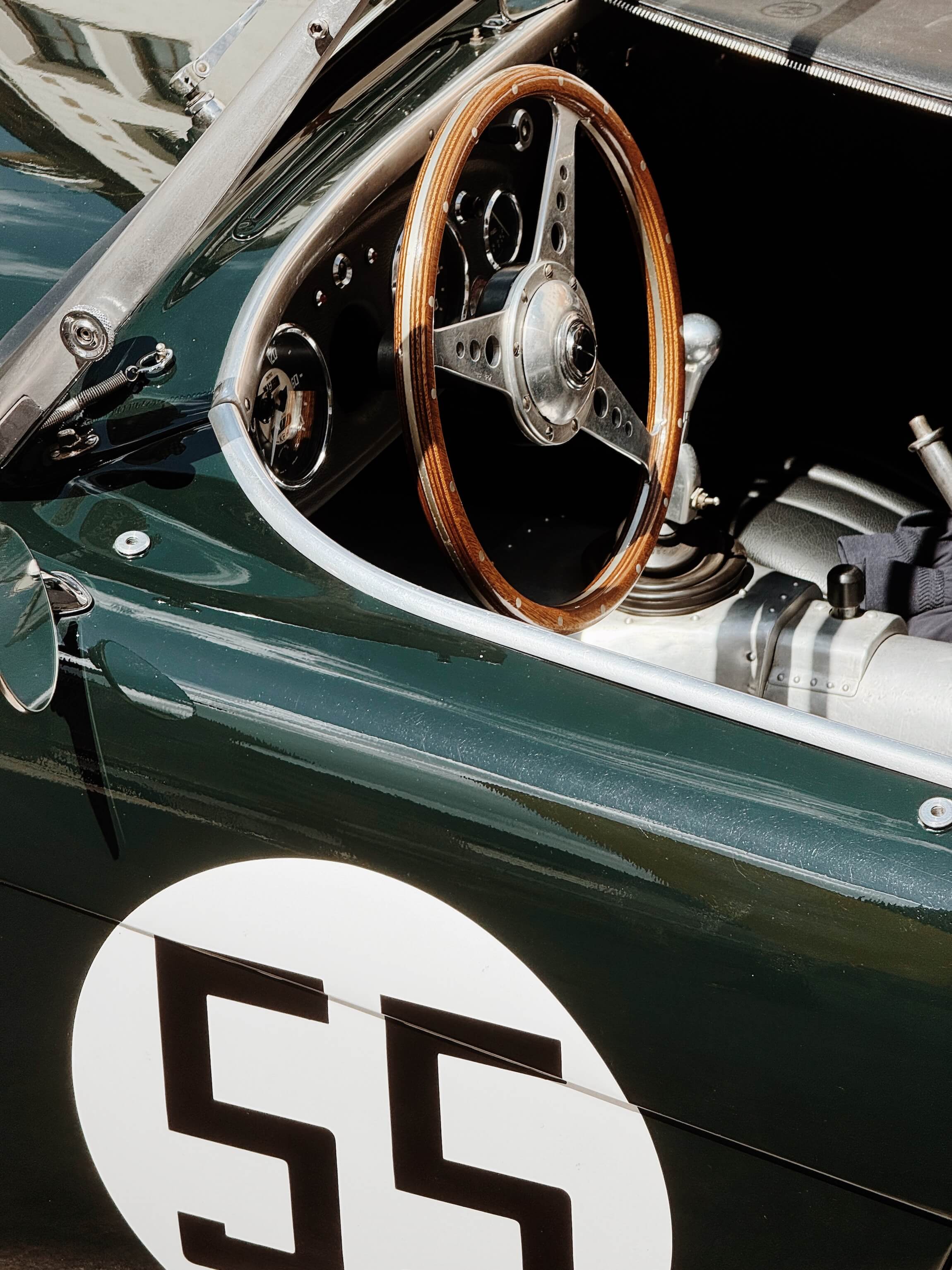 Austin Healey 100S interior